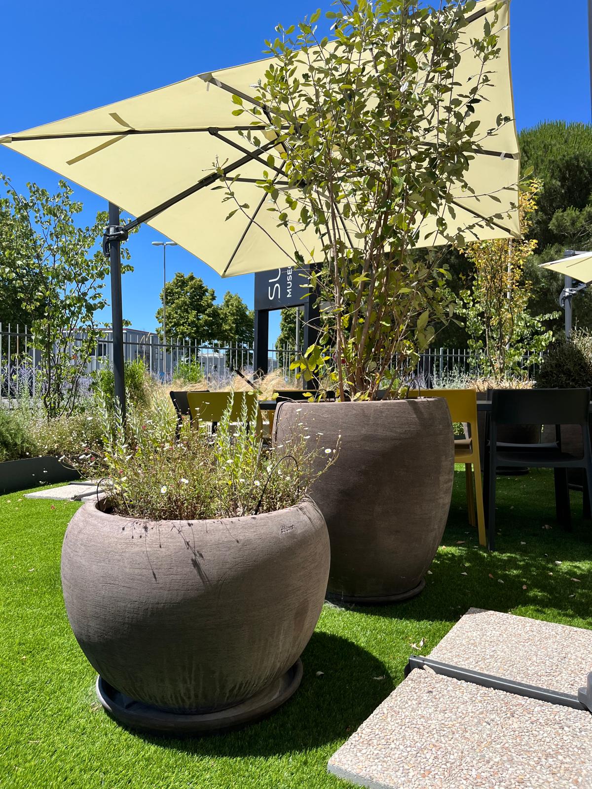 Tondo Liscio Nero Blubest